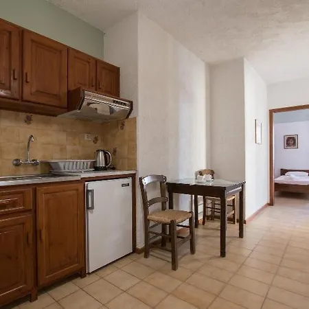 Mitos Village Hotel 4*
