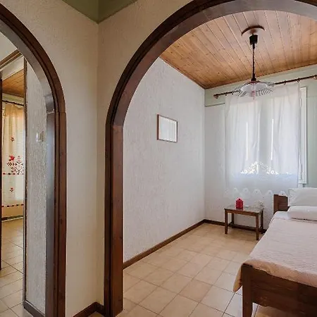 Mitos Village Hotel 4*