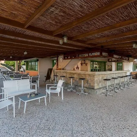 Hotel Mitos Village